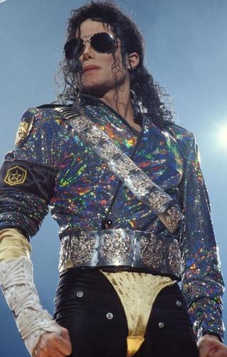 Michael+Jackson+dangerous+tour+2.jpg